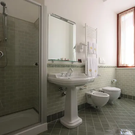 Hotel Rojan 4*