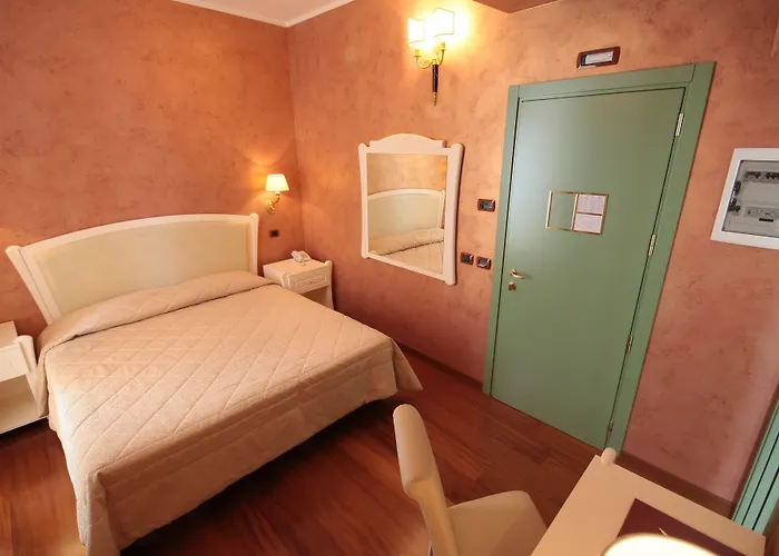 Rojan 4* Сульмона